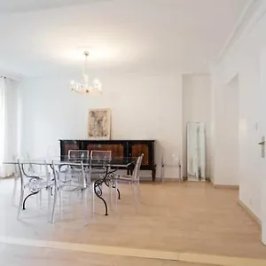 Big White Appartement Nice