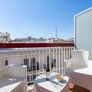 & Elegant Loft - With Balcony Apartament Bari