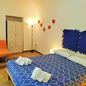 Odeon Homes Dom wakacyjny Katania